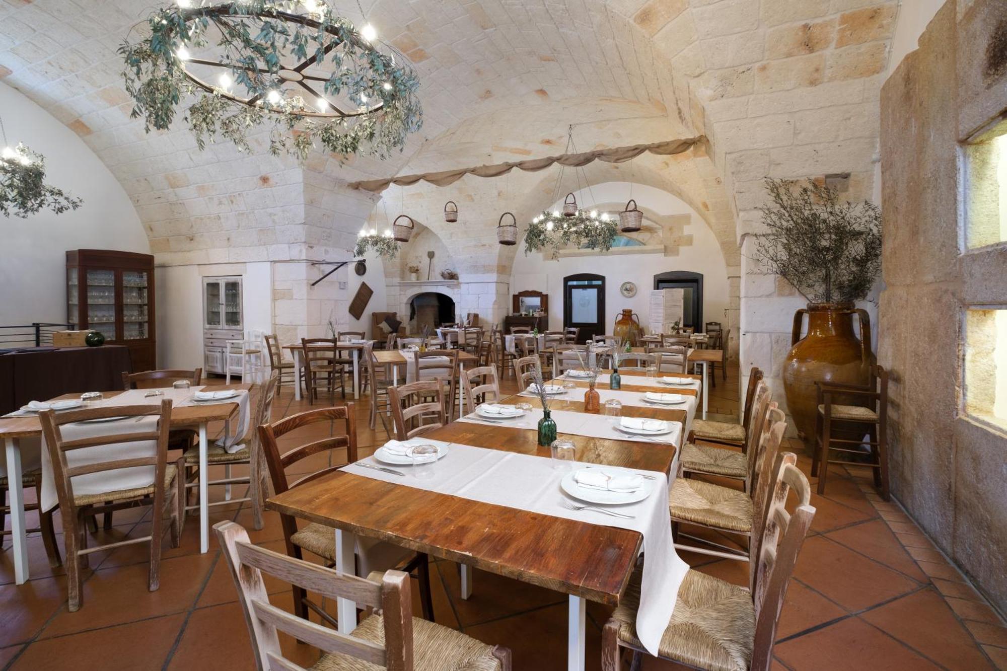 Masseria Borgo Santuri 오스투니 외부 사진